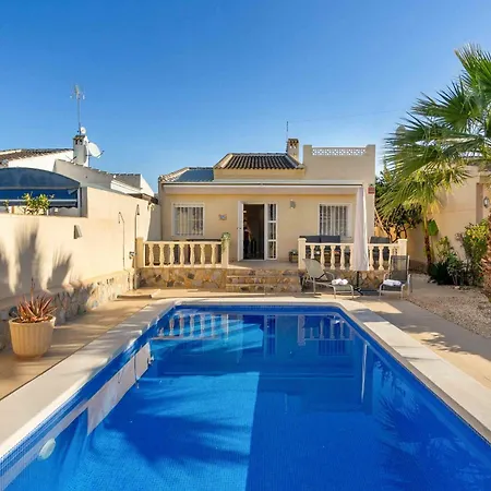Charming House With Private Pool In Urb Saint Louis * Τορεβιέχα