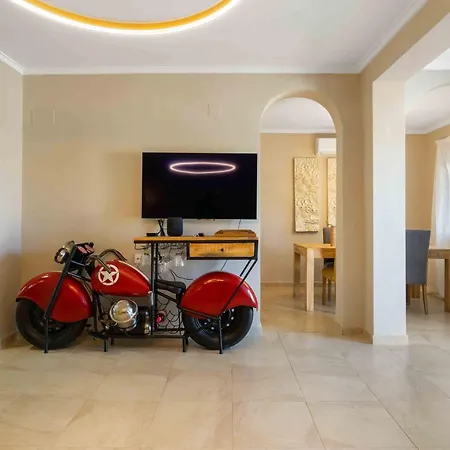 Chalet House With Private Pool *